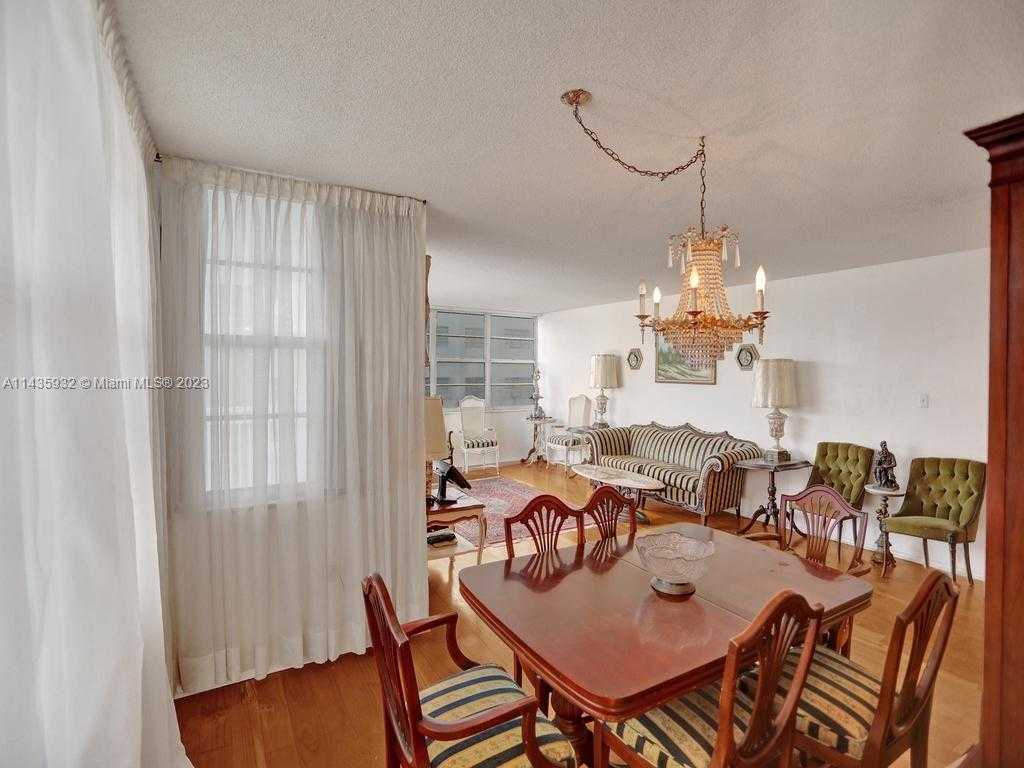 Small Image of 18051 BISCAYNE BLVD #304, Aventura Number 16