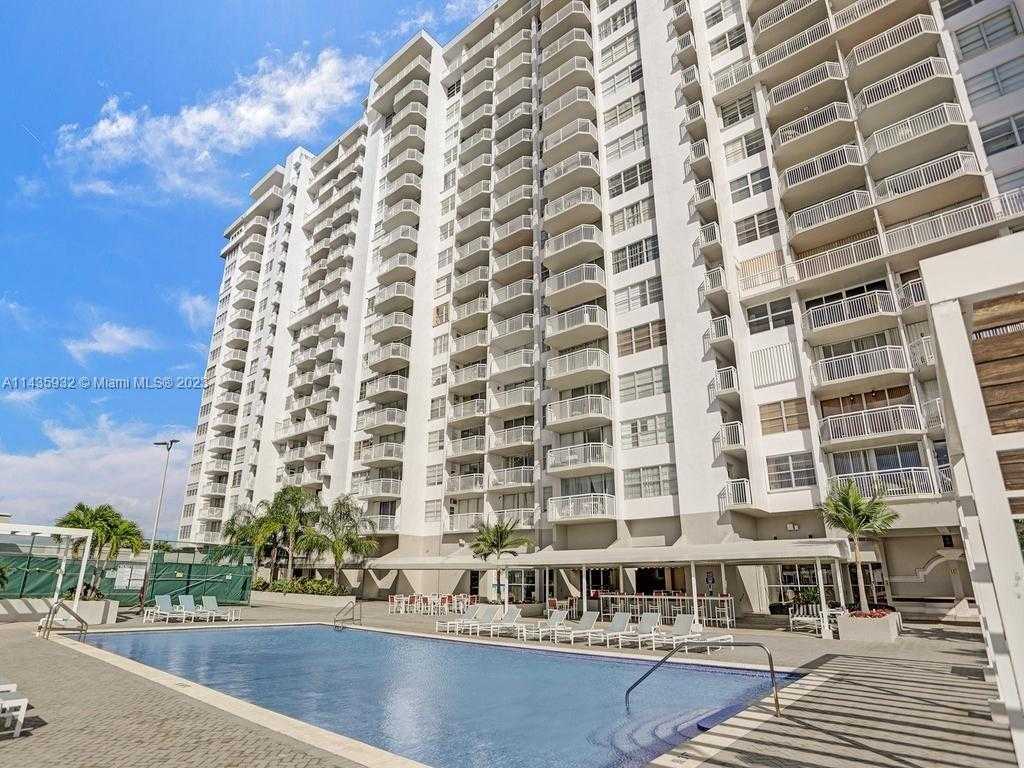 Small Image of 18051 BISCAYNE BLVD #304, Aventura Number 46