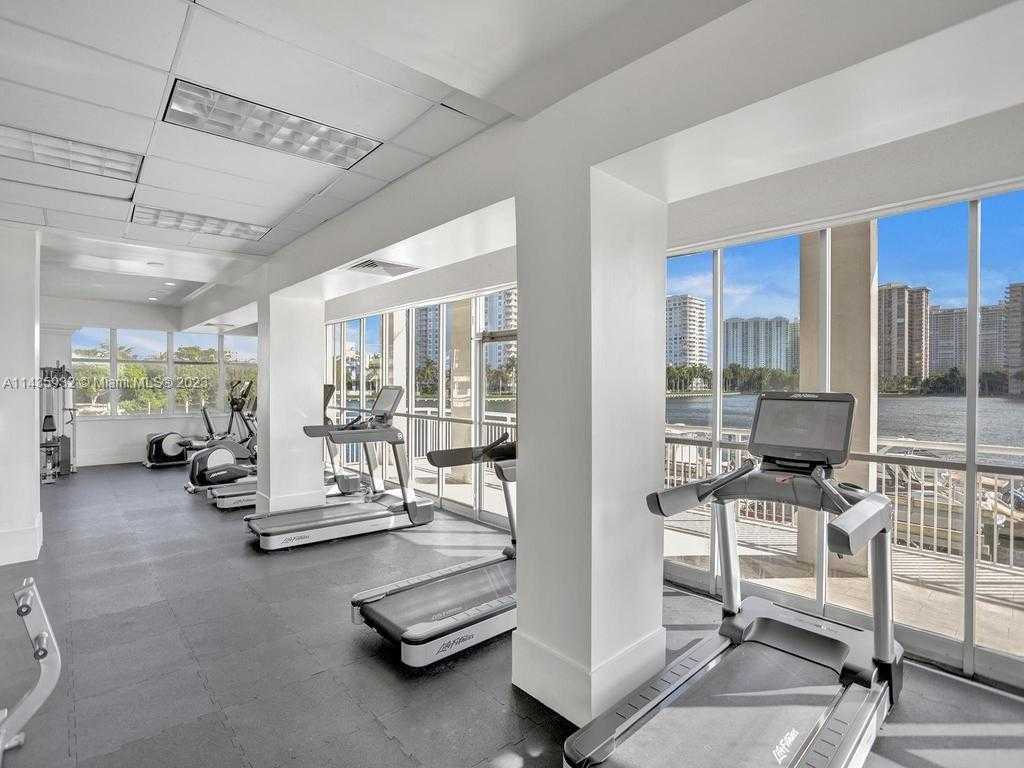 Small Image of 18051 BISCAYNE BLVD #304, Aventura Number 53