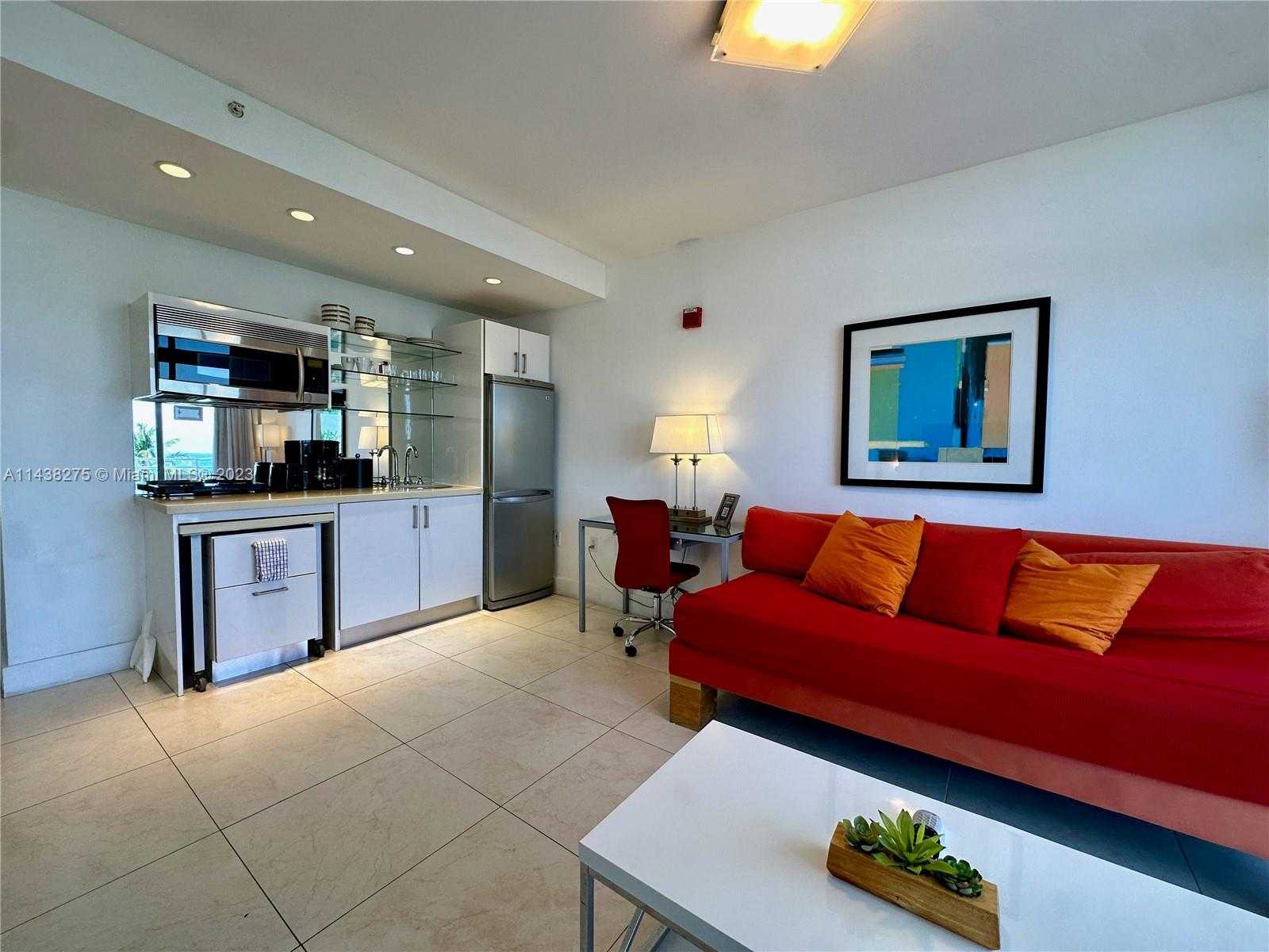 Small Image of 1052 OCEAN DR #C501, Miami Beach Number 14