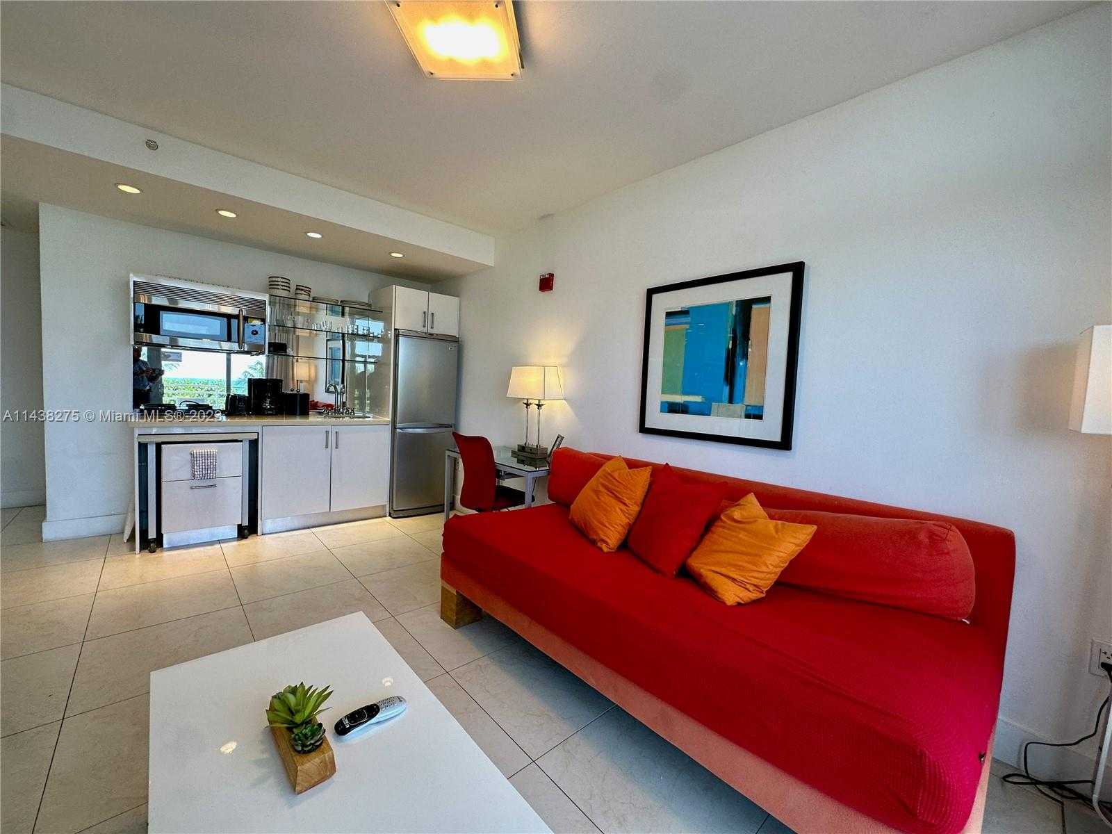 Small Image of 1052 OCEAN DR #C501, Miami Beach Number 16