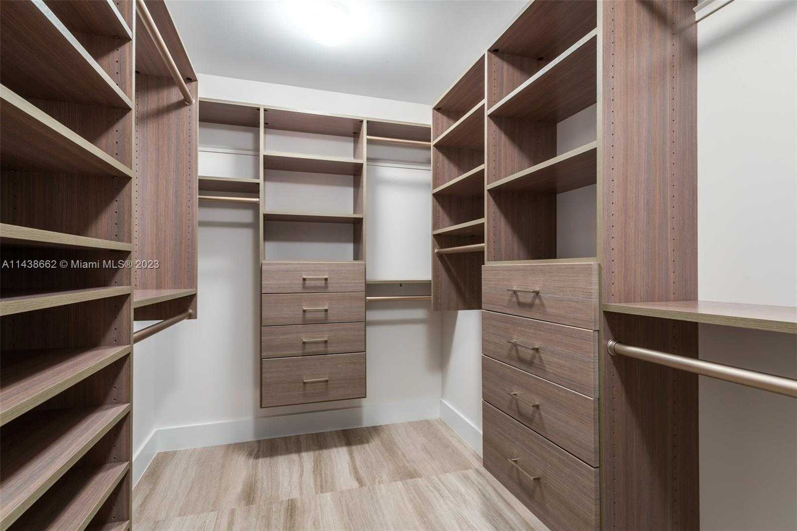 Small Image of 2900 NORTH EAST 7TH AVE #4405, Miami Number 25