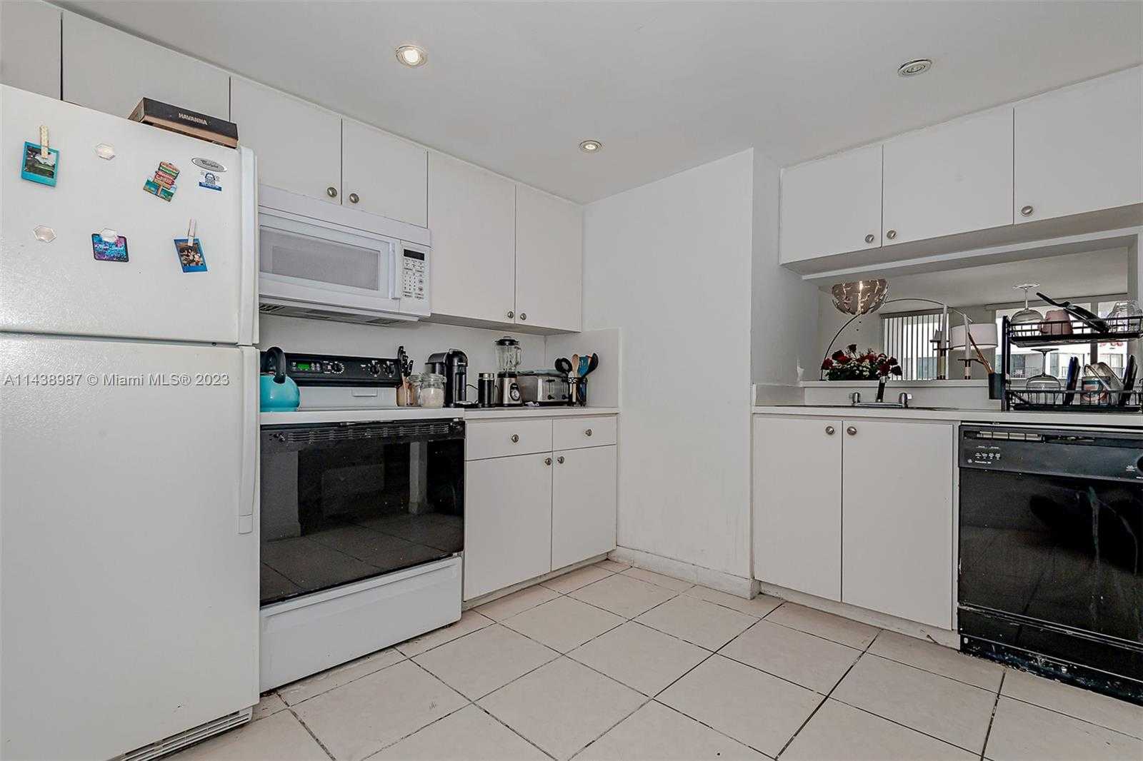 Small Image of 555 NORTH EAST 15TH ST #32E, Miami Number 23