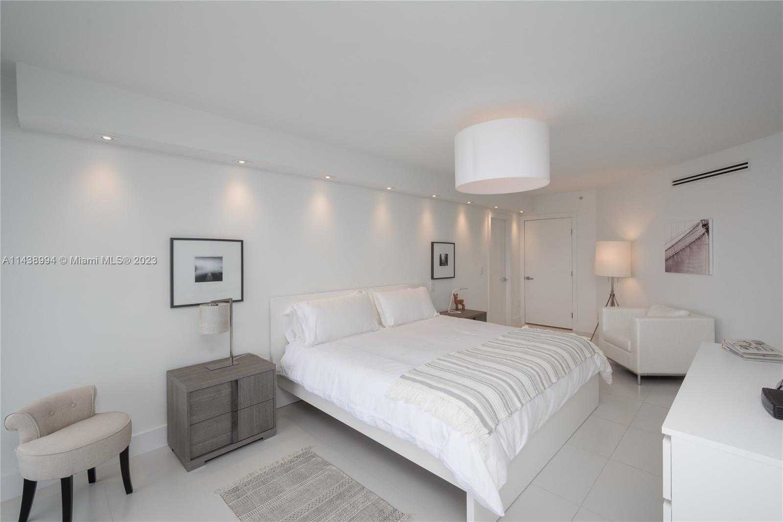Small Image of 6301 COLLINS AVE #3006, Miami Beach Number 15