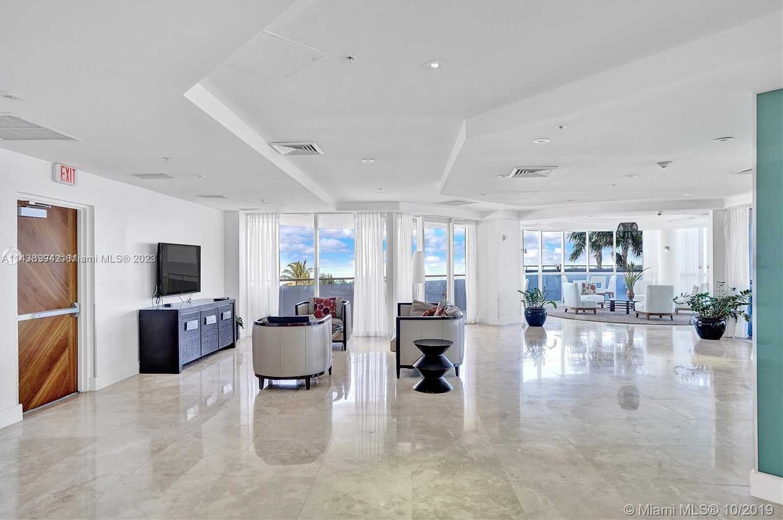 Small Image of 6301 COLLINS AVE #3006, Miami Beach Number 34