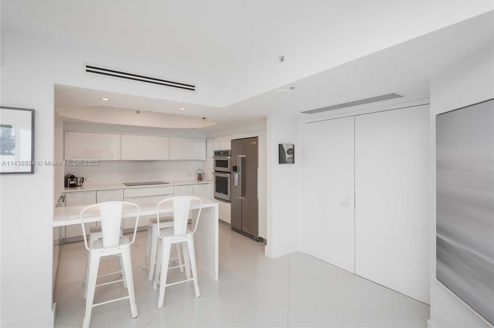 Small Image of 6301 COLLINS AVE #3006, Miami Beach Number 6