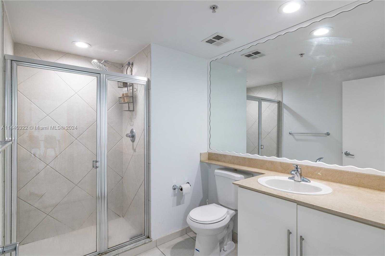 Small Image of 335 SOUTH BISCAYNE BLVD #3900, Miami Number 14