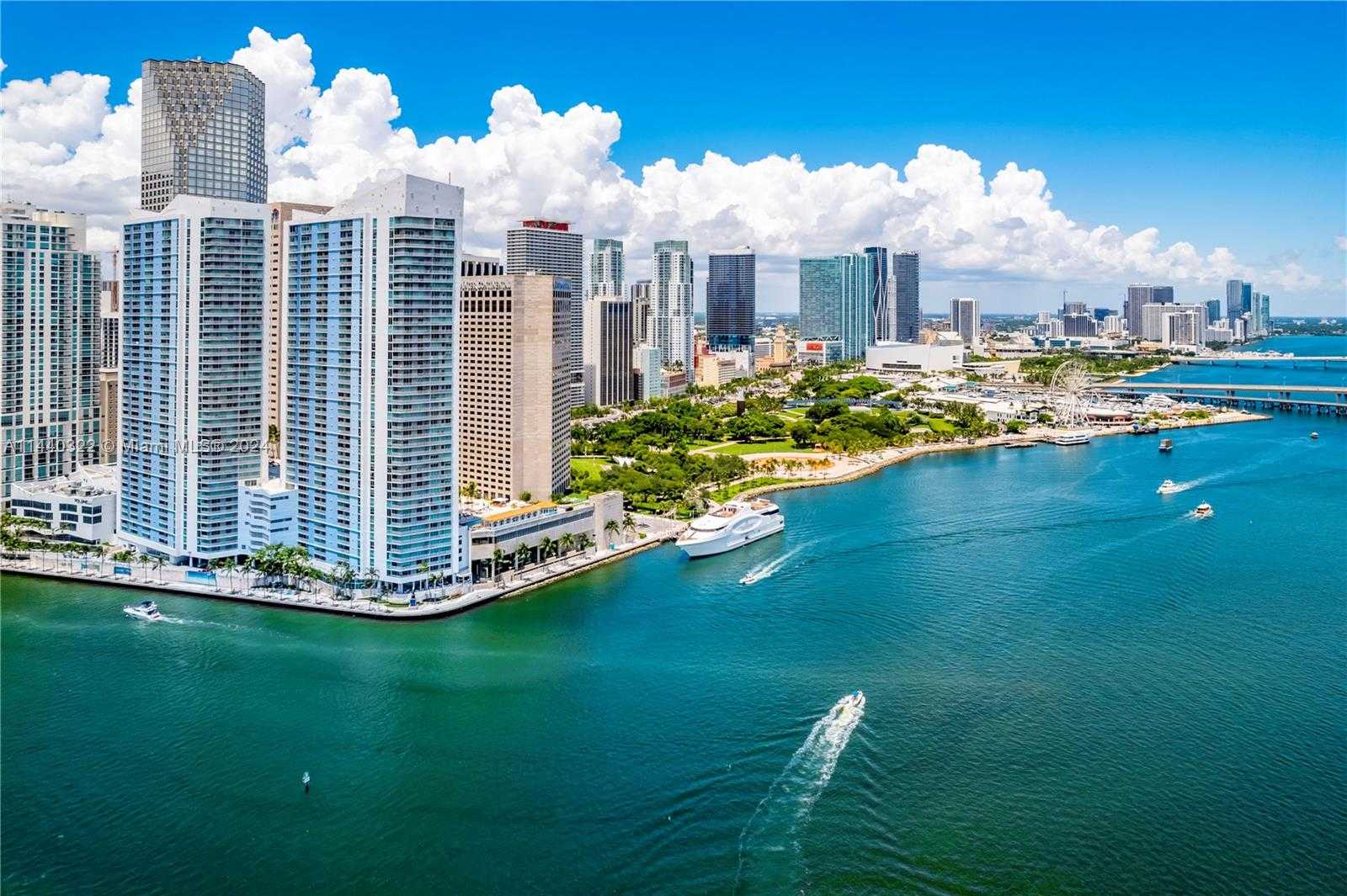 Small Image of 335 SOUTH BISCAYNE BLVD #3900, Miami Number 24