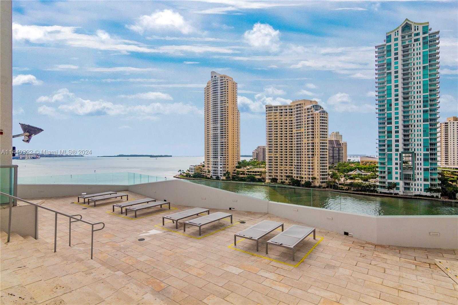 Small Image of 335 SOUTH BISCAYNE BLVD #3900, Miami Number 28