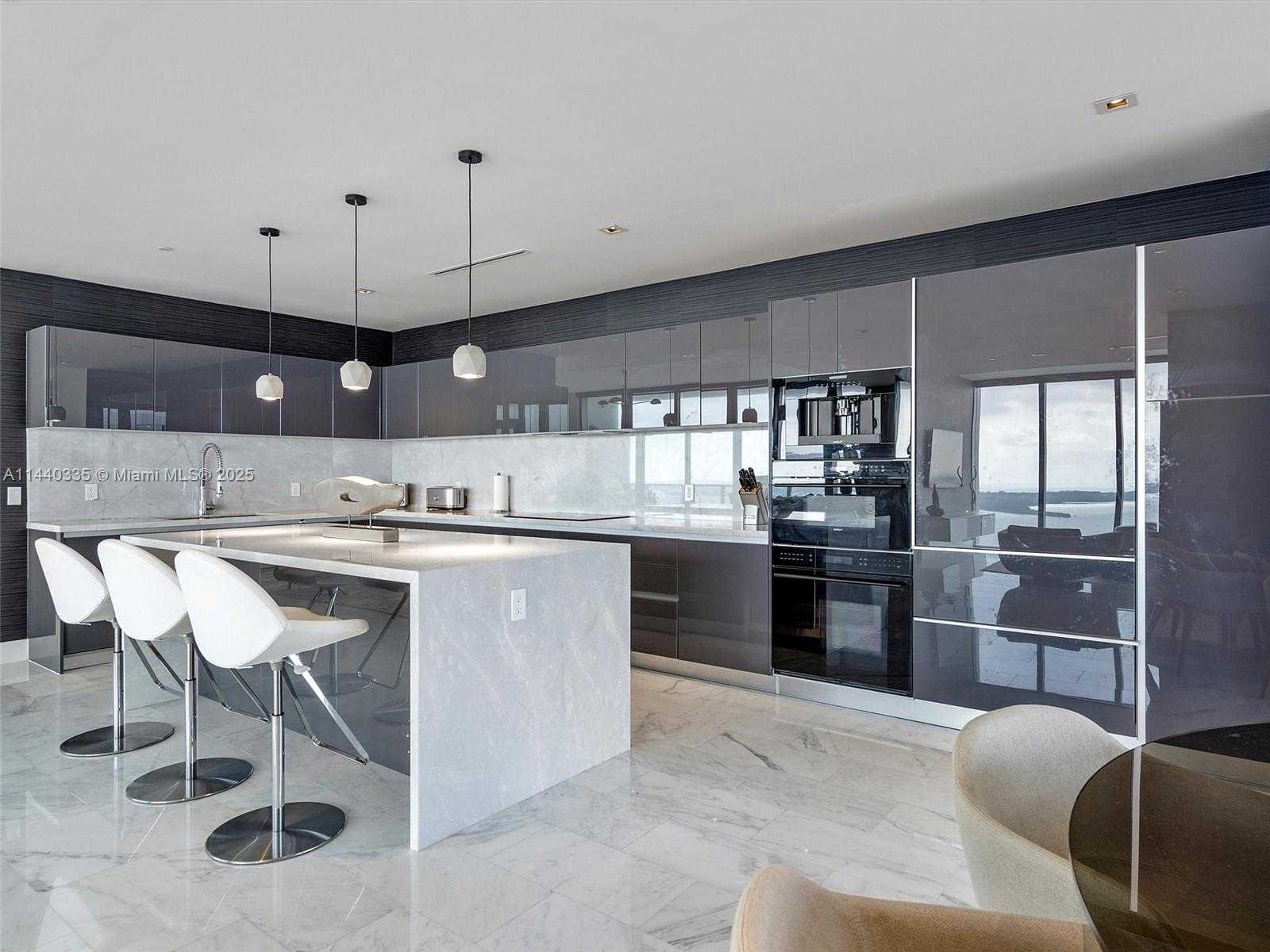 Small Image of 1451 BRICKELL AVE #2901, Miami Number 20