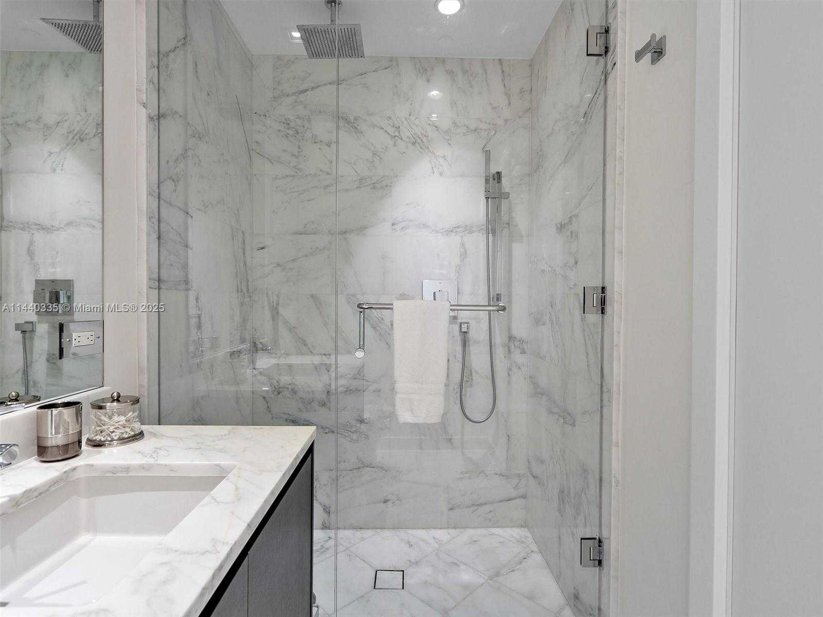Small Image of 1451 BRICKELL AVE #2901, Miami Number 26