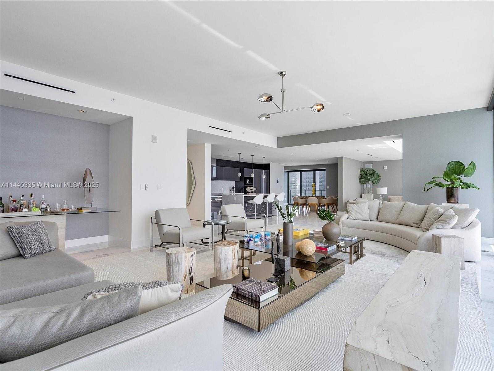 Small Image of 1451 BRICKELL AVE #2901, Miami Number 3
