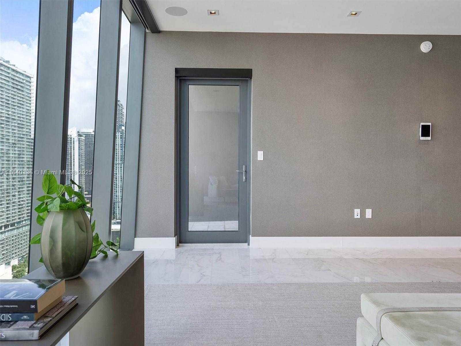 Small Image of 1451 BRICKELL AVE #2901, Miami Number 35