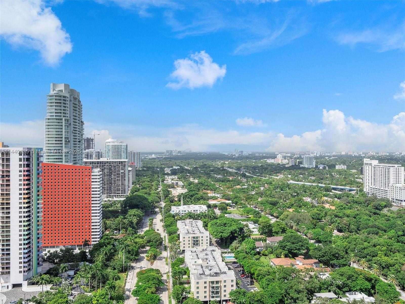 Small Image of 1451 BRICKELL AVE #2901, Miami Number 37