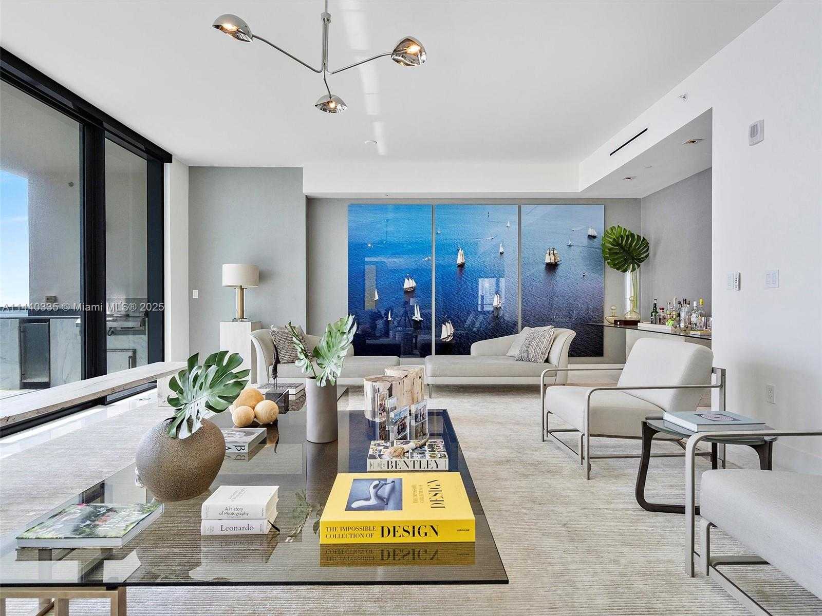 Small Image of 1451 BRICKELL AVE #2901, Miami Number 4