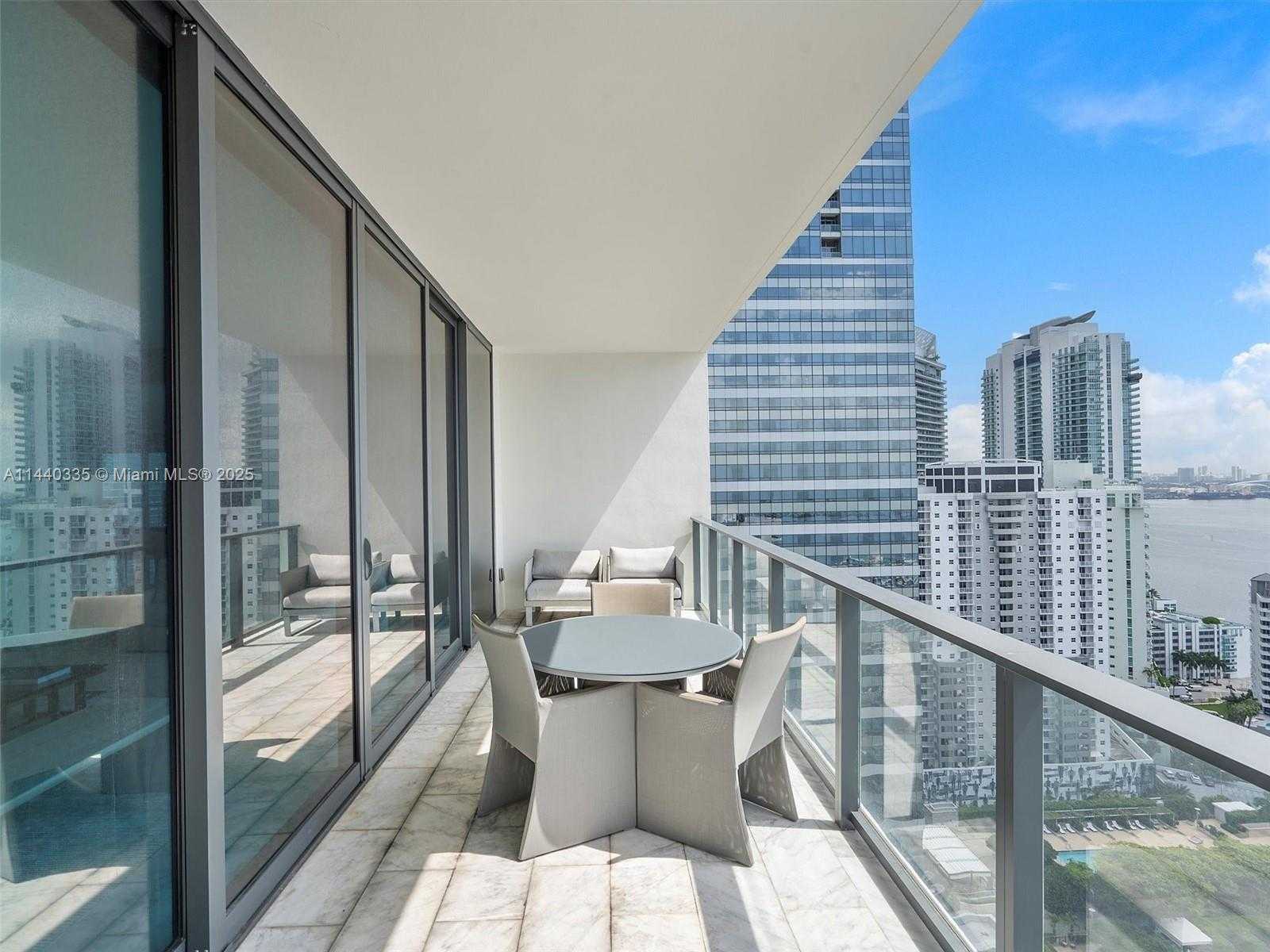 Small Image of 1451 BRICKELL AVE #2901, Miami Number 42