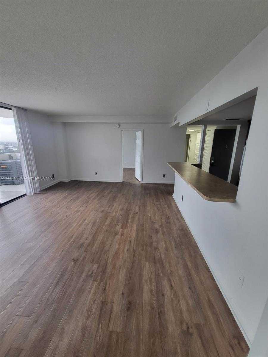Small Image of 13499 BISCAYNE BLVD #1408, North Miami Number 7