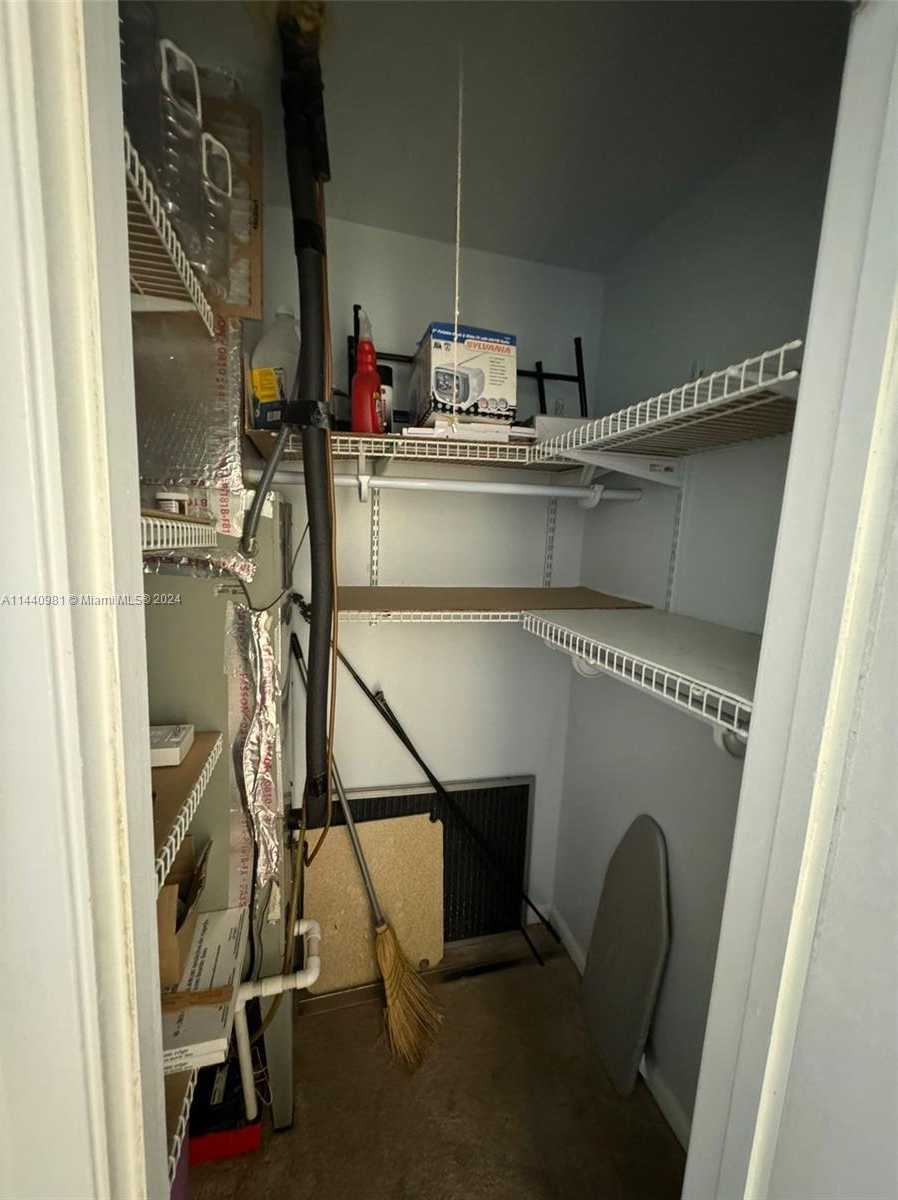Small Image of 221 KENT M #221, West Palm Beach Number 6