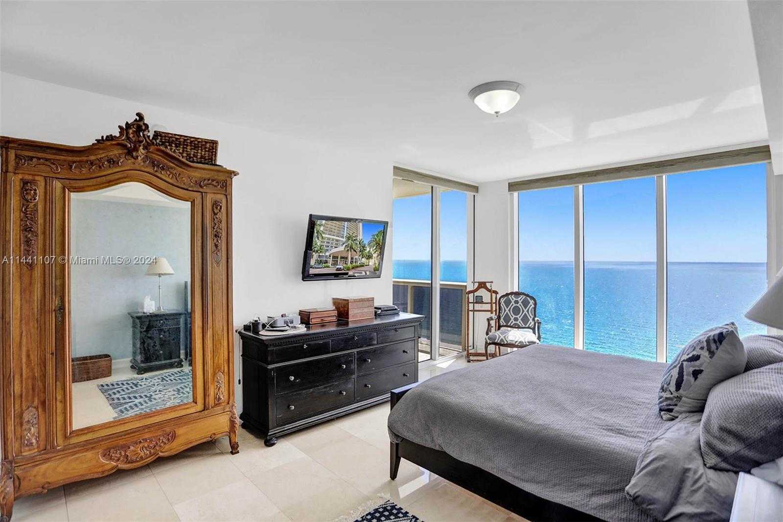 Small Image of 1850 SOUTH OCEAN DR #3301, Hallandale Beach Number 12