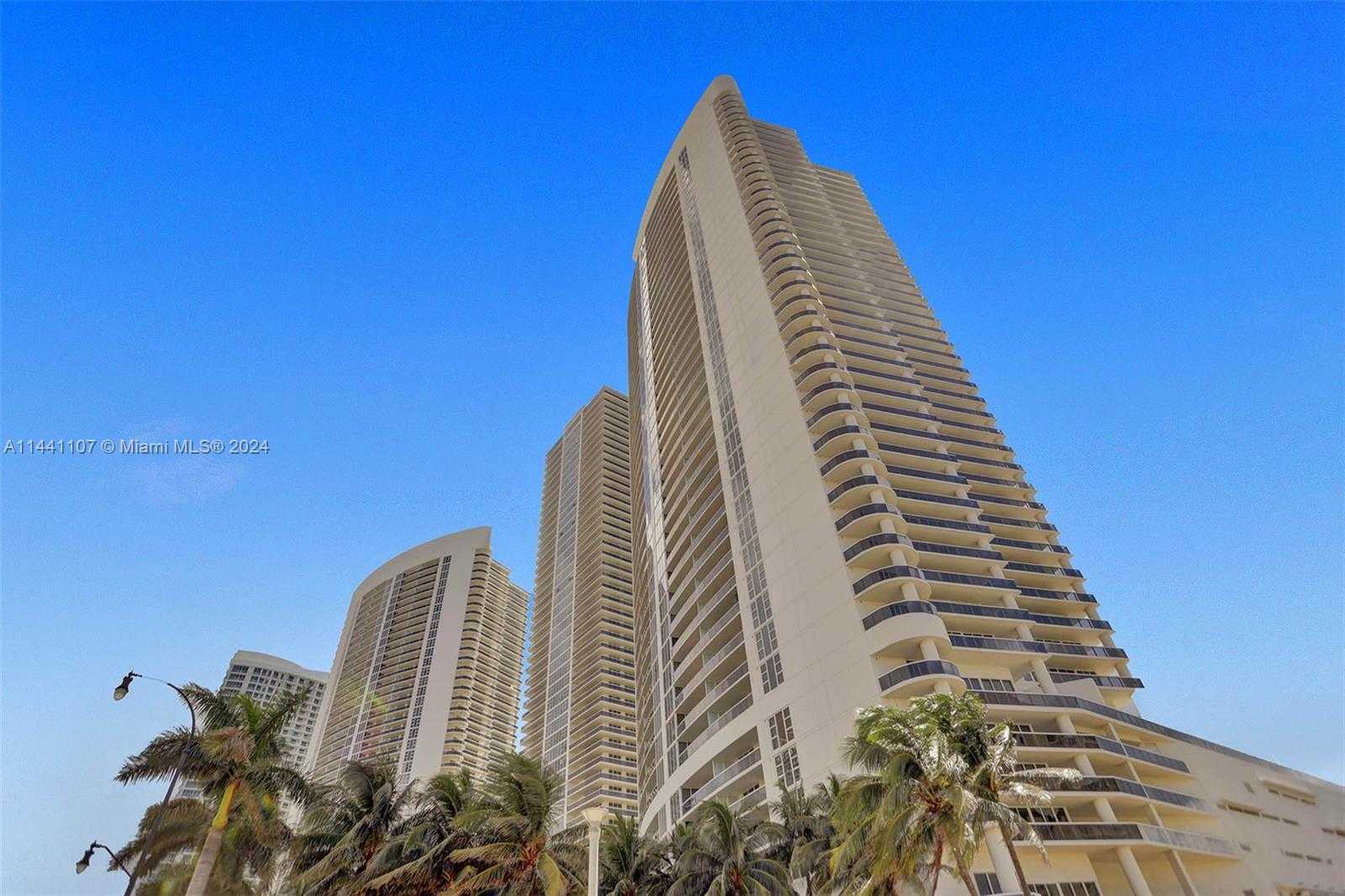 Small Image of 1850 SOUTH OCEAN DR #3301, Hallandale Beach Number 8