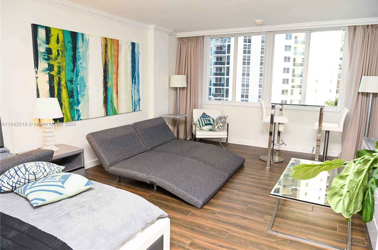 Small Image of 19201 #504, Sunny Isles Beach Number 10