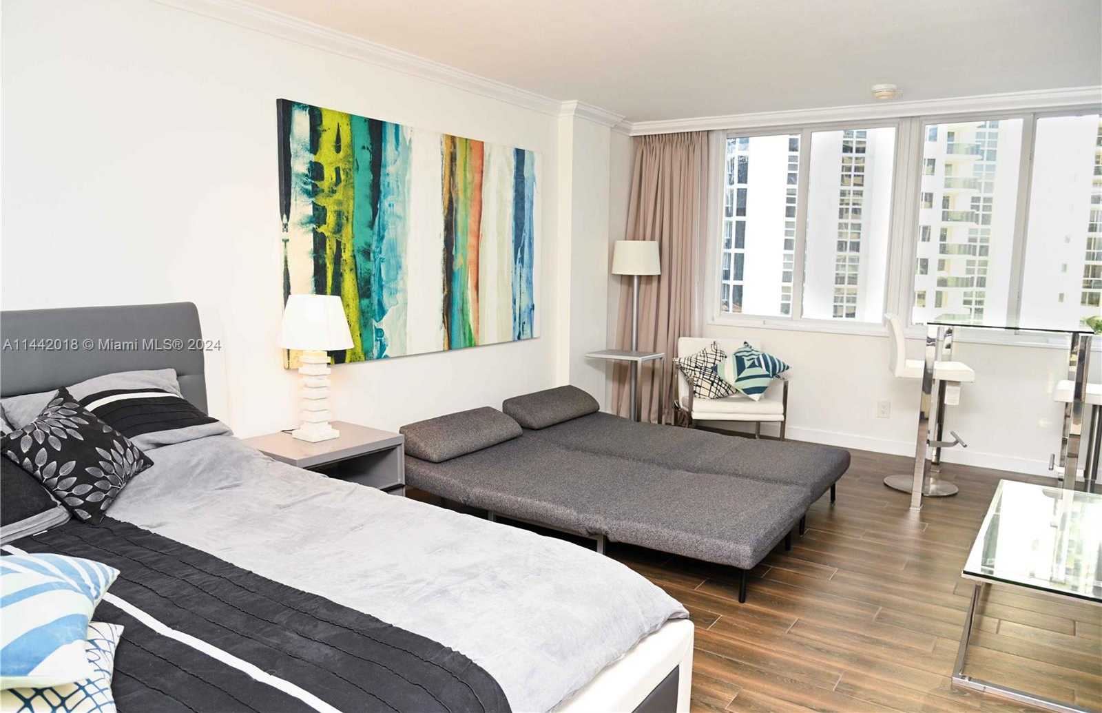 Small Image of 19201 #504, Sunny Isles Beach Number 11