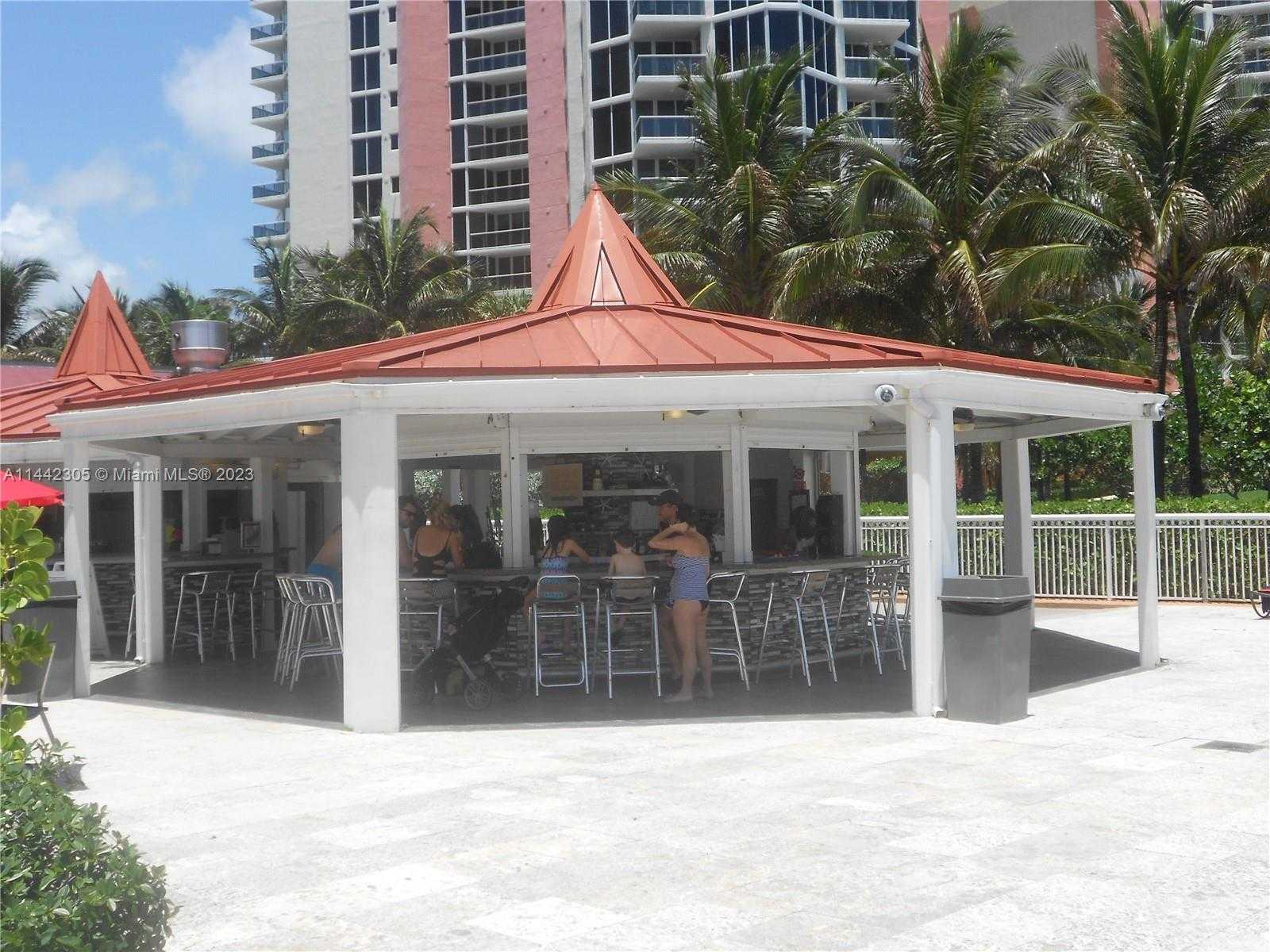 Small Image of 19201 COLLINS AVE #637, Sunny Isles Beach Number 4