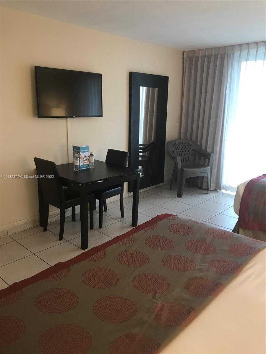 Small Image of 19201 COLLINS AVE #637, Sunny Isles Beach Number 7