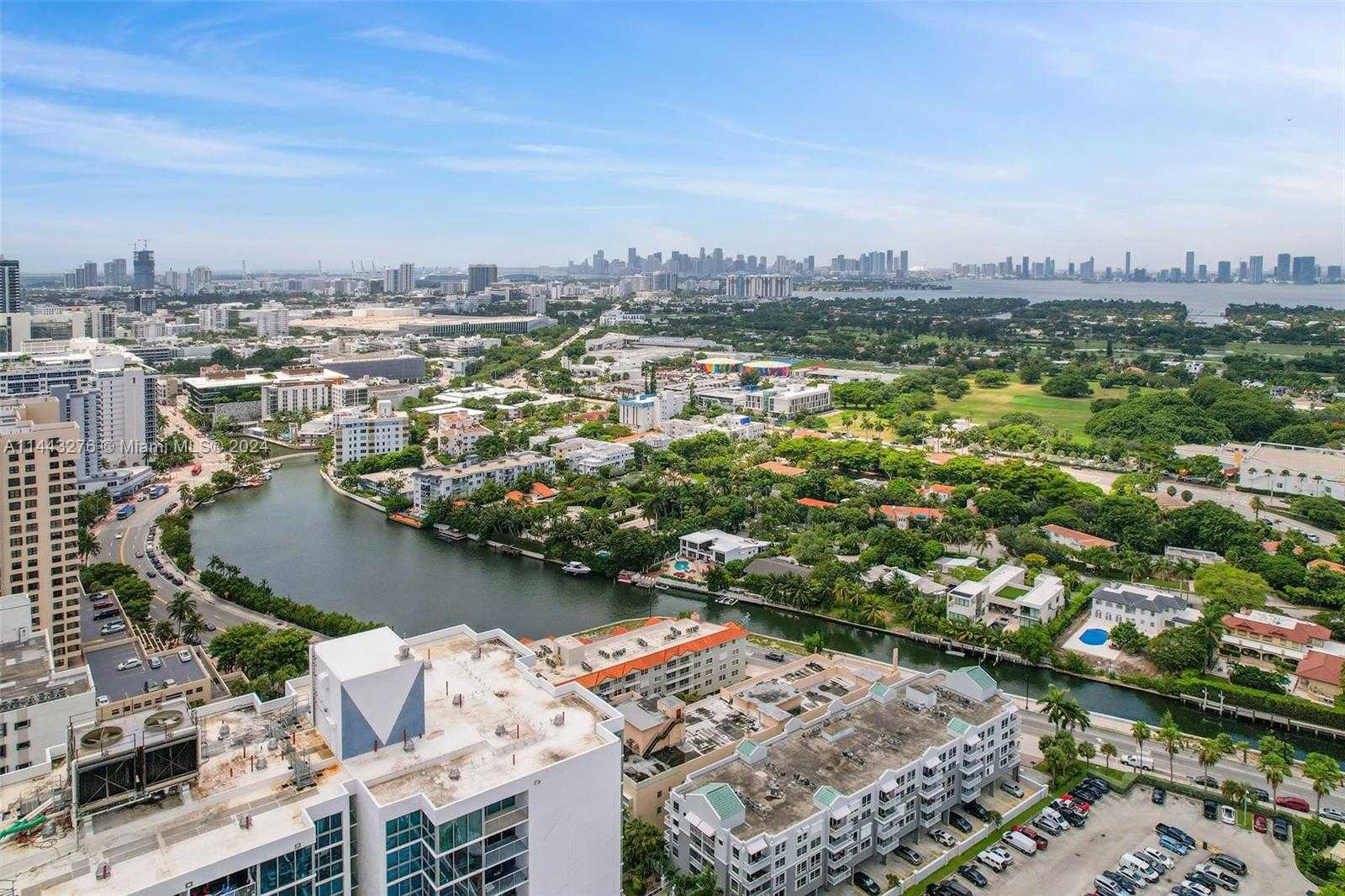 Small Image of 2655 COLLINS AVE #2301, Miami Beach Number 12