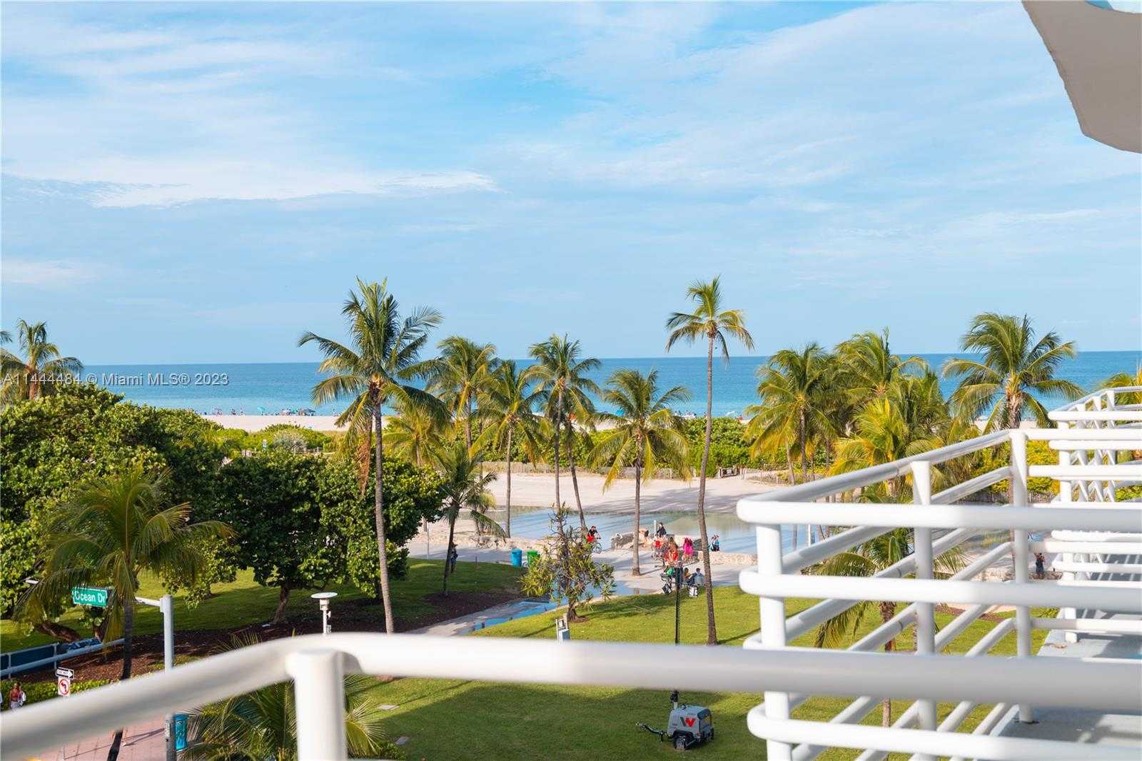 Small Image of 1052 OCEAN DR #C503, Miami Beach Number 26