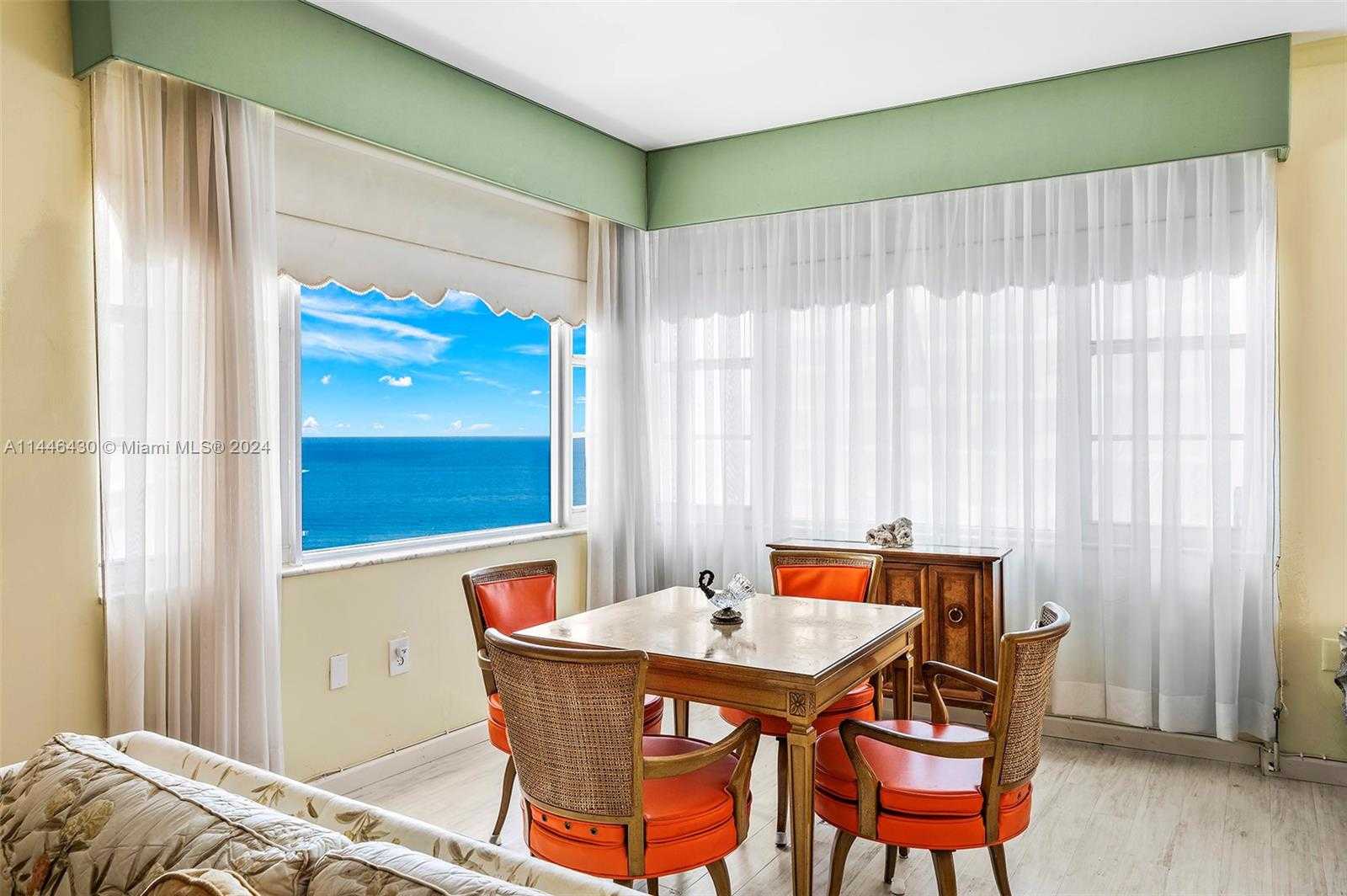 Small Image of 5255 COLLINS AVE #10A, Miami Beach Number 4