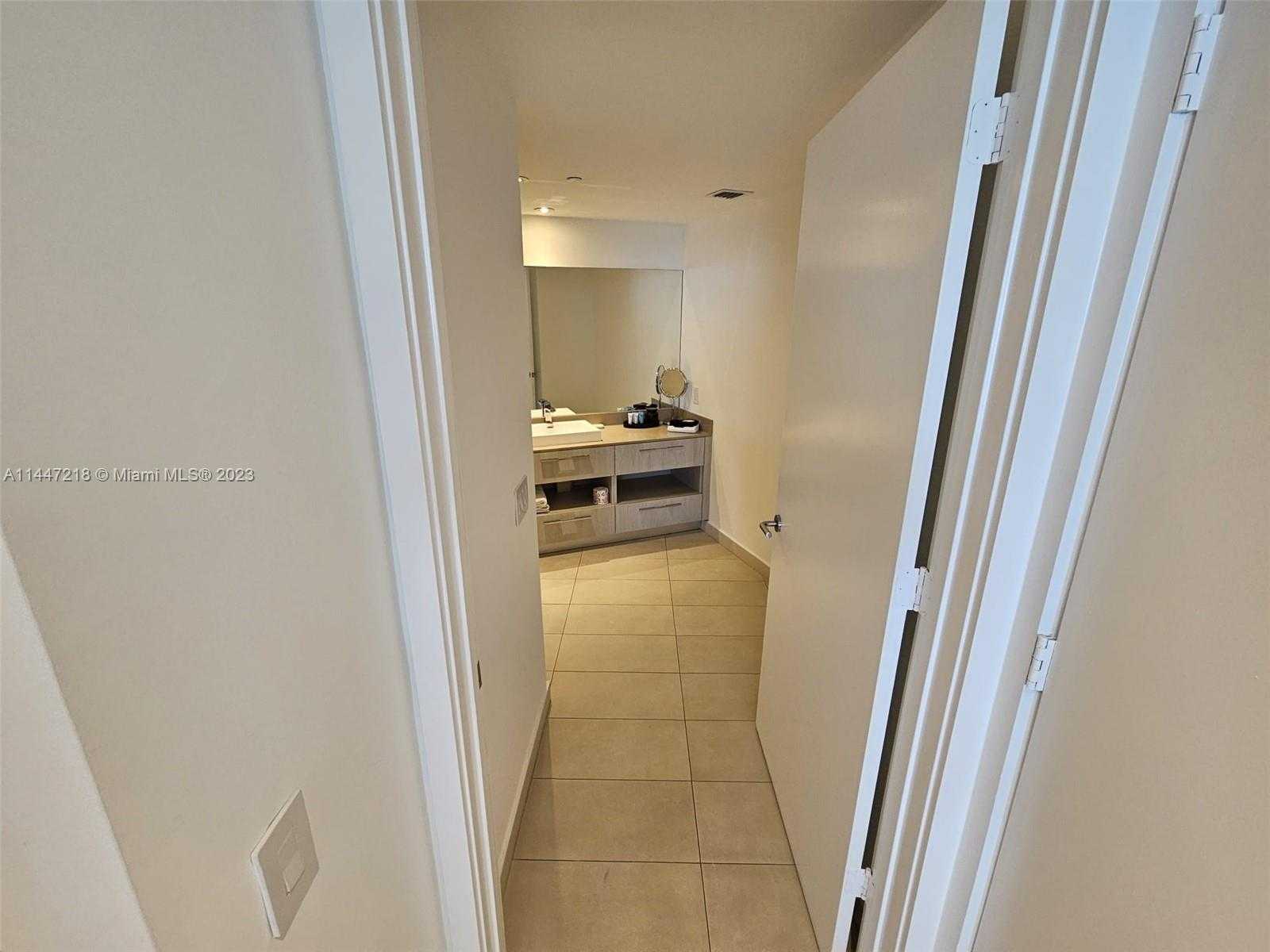 Small Image of 4111 SOUTH OCEAN DR #3308, Hollywood Number 16