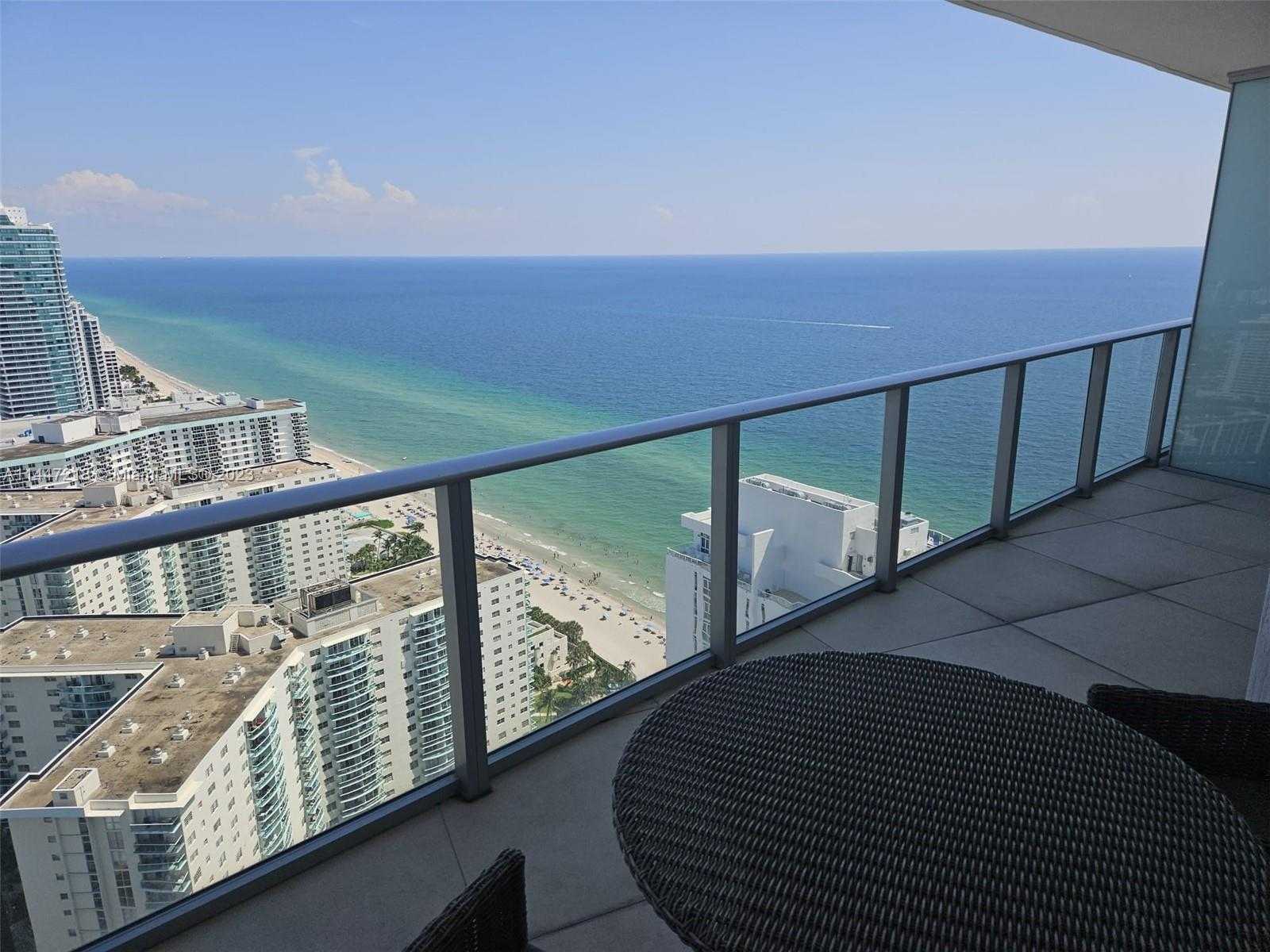 Small Image of 4111 SOUTH OCEAN DR #3308, Hollywood Number 2
