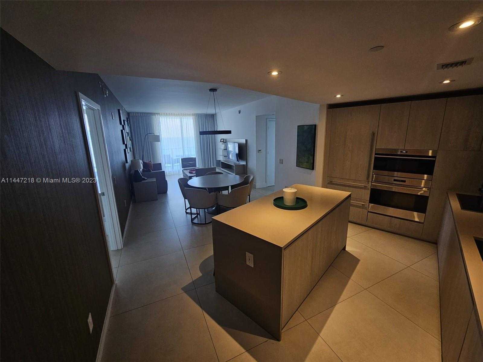 Small Image of 4111 SOUTH OCEAN DR #3308, Hollywood Number 9