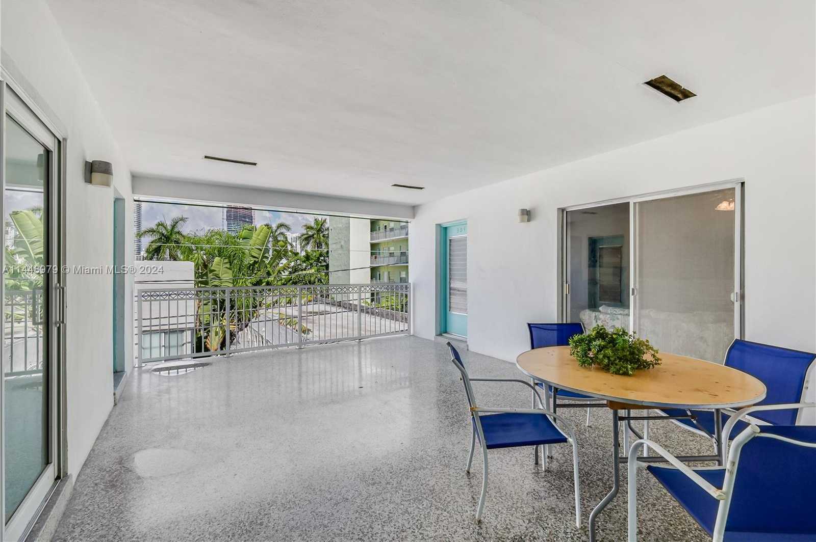 Small Image of 350 COLLINS AVE #307, Miami Beach Number 1