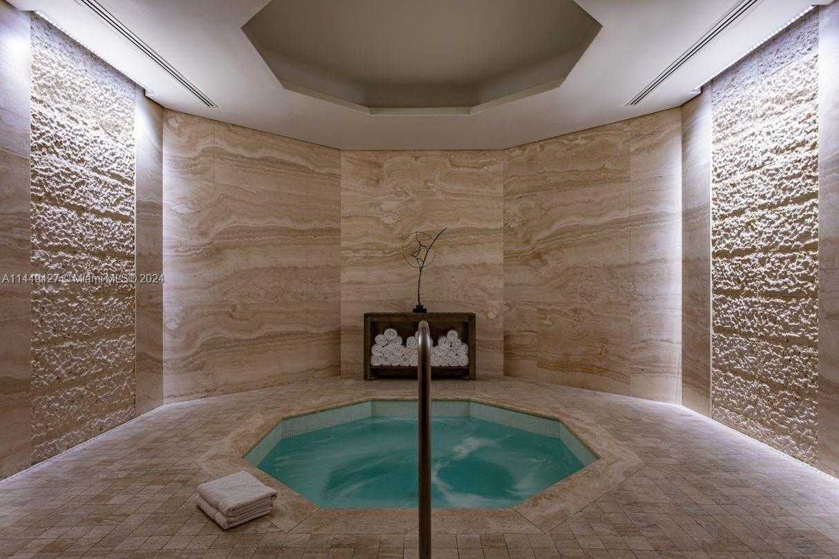 Small Image of 9705 COLLINS AVE #1803N, Bal Harbour Number 40