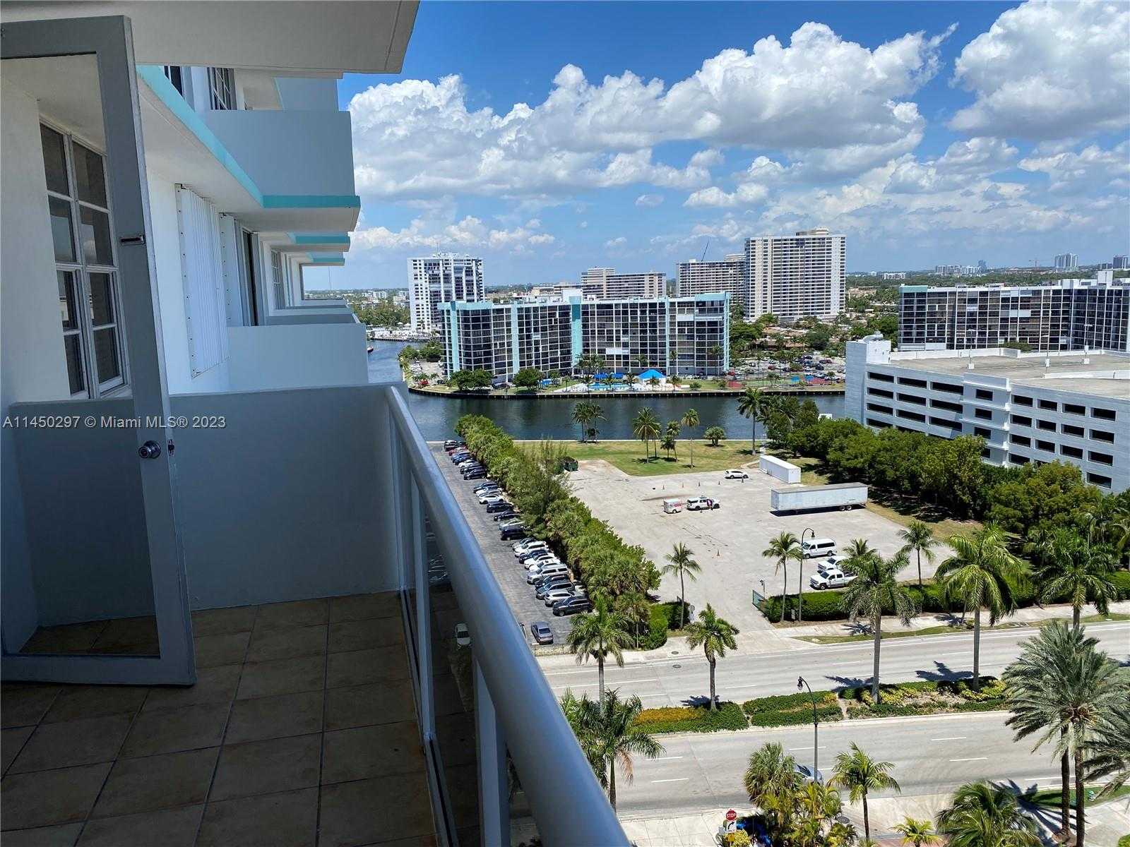 Small Image of 3725 SOUTH OCEAN DR #1521, Hollywood Number 2