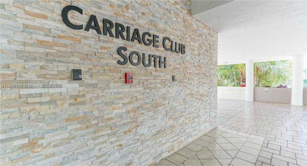Small Image of 5001 COLLINS AVE #1-K, Miami Beach Number 4