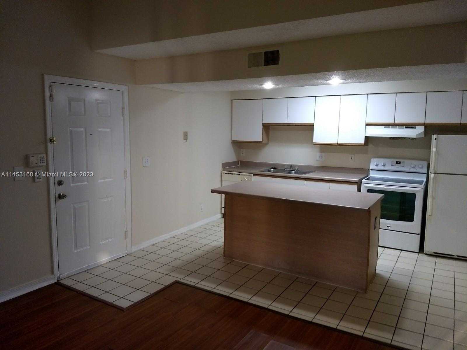 Small Image of 4055 WEST MCNAB RD #H303, Pompano Beach Number 2