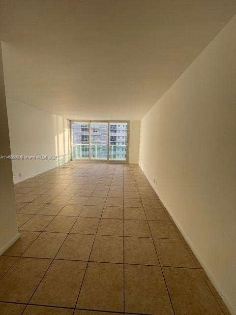 Small Image of Mirador 1000, 1000 West Ave, Miami Beach, FL 33139, USA Number 5