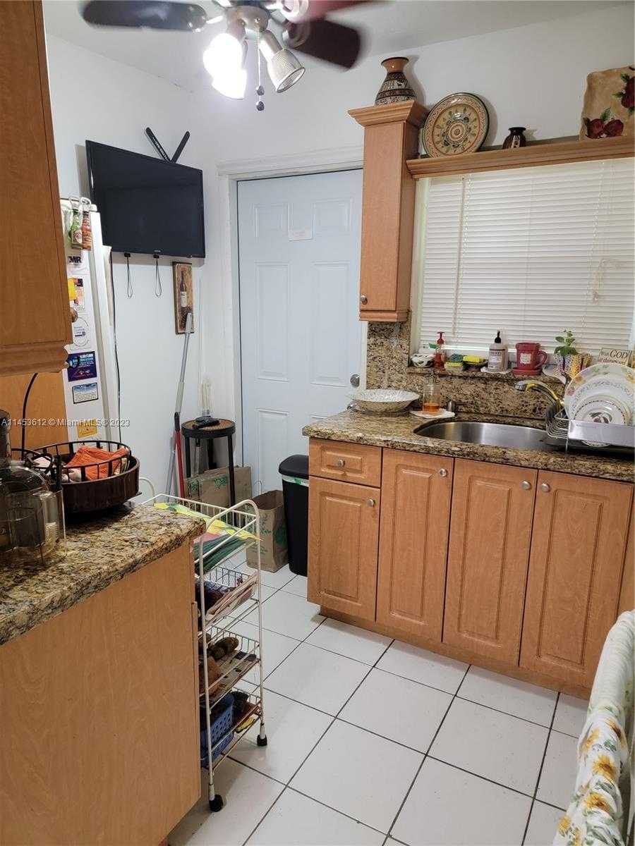 Small Image of 1425 ARTHUR ST #216B, Hollywood Number 10