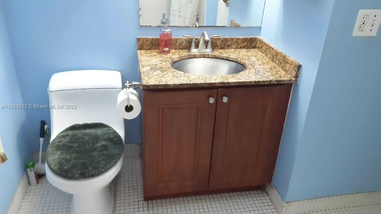 Small Image of 1425 ARTHUR ST #216B, Hollywood Number 16