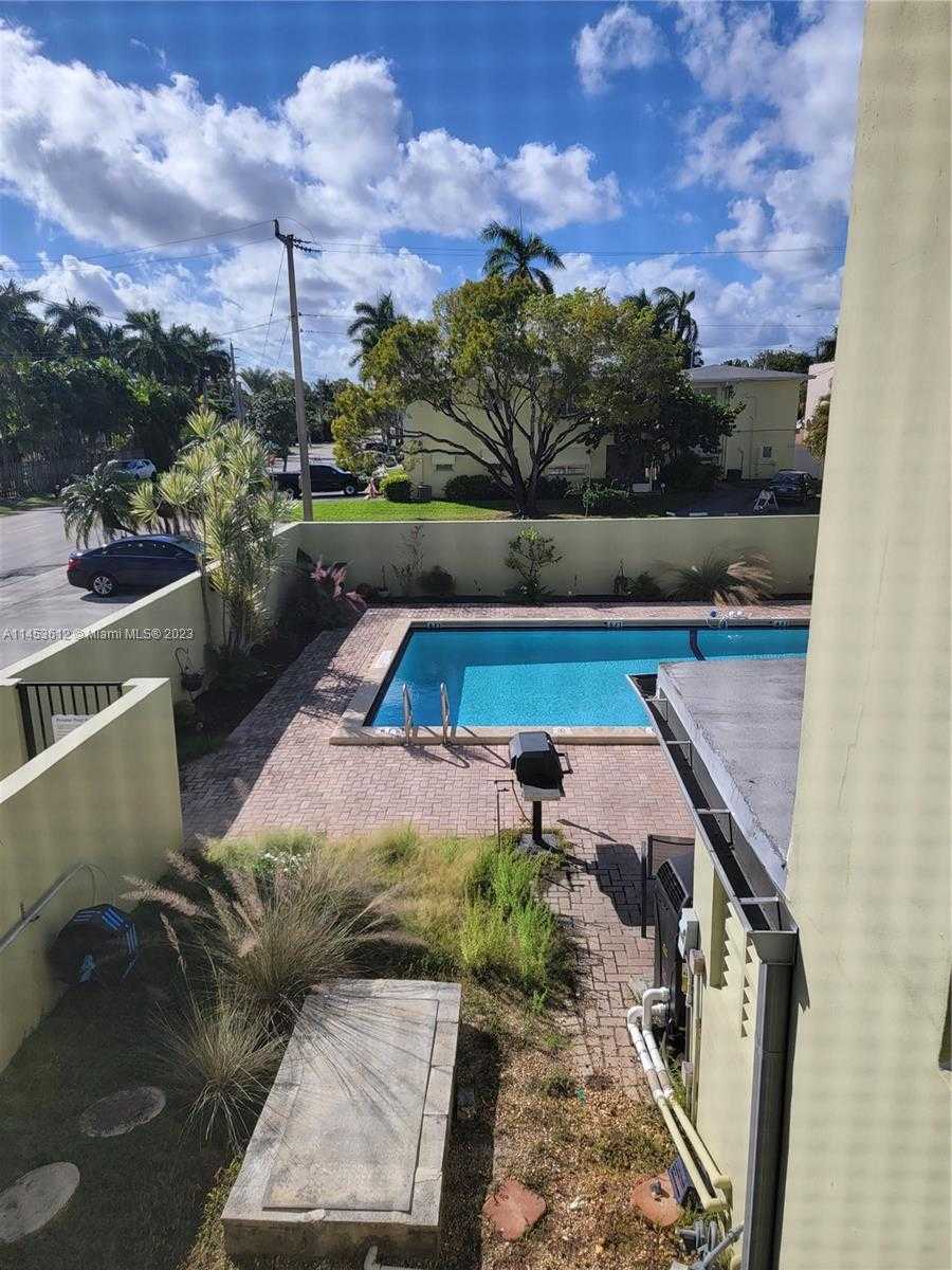 Small Image of 1425 ARTHUR ST #216B, Hollywood Number 28