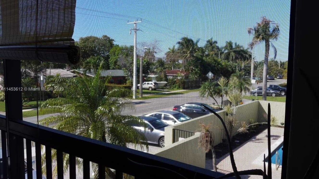 Small Image of 1425 ARTHUR ST #216B, Hollywood Number 30