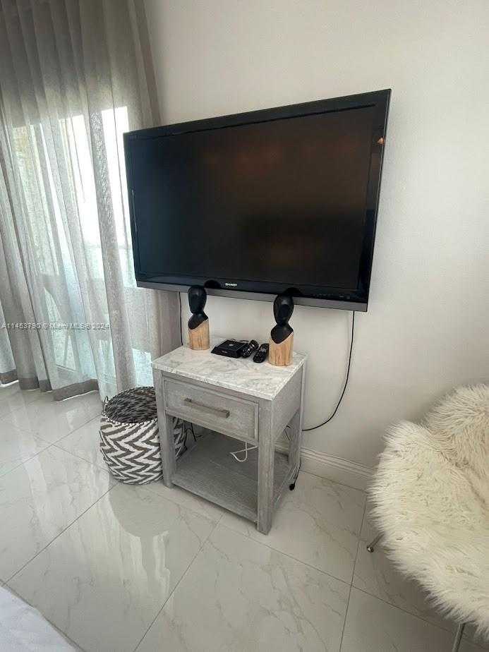 Small Image of 3801 SOUTH OCEAN DR #11F, Hollywood Number 28