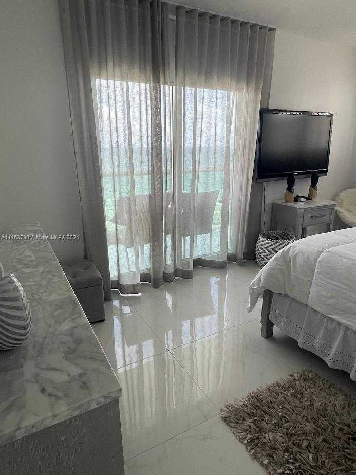 Small Image of 3801 SOUTH OCEAN DR #11F, Hollywood Number 29