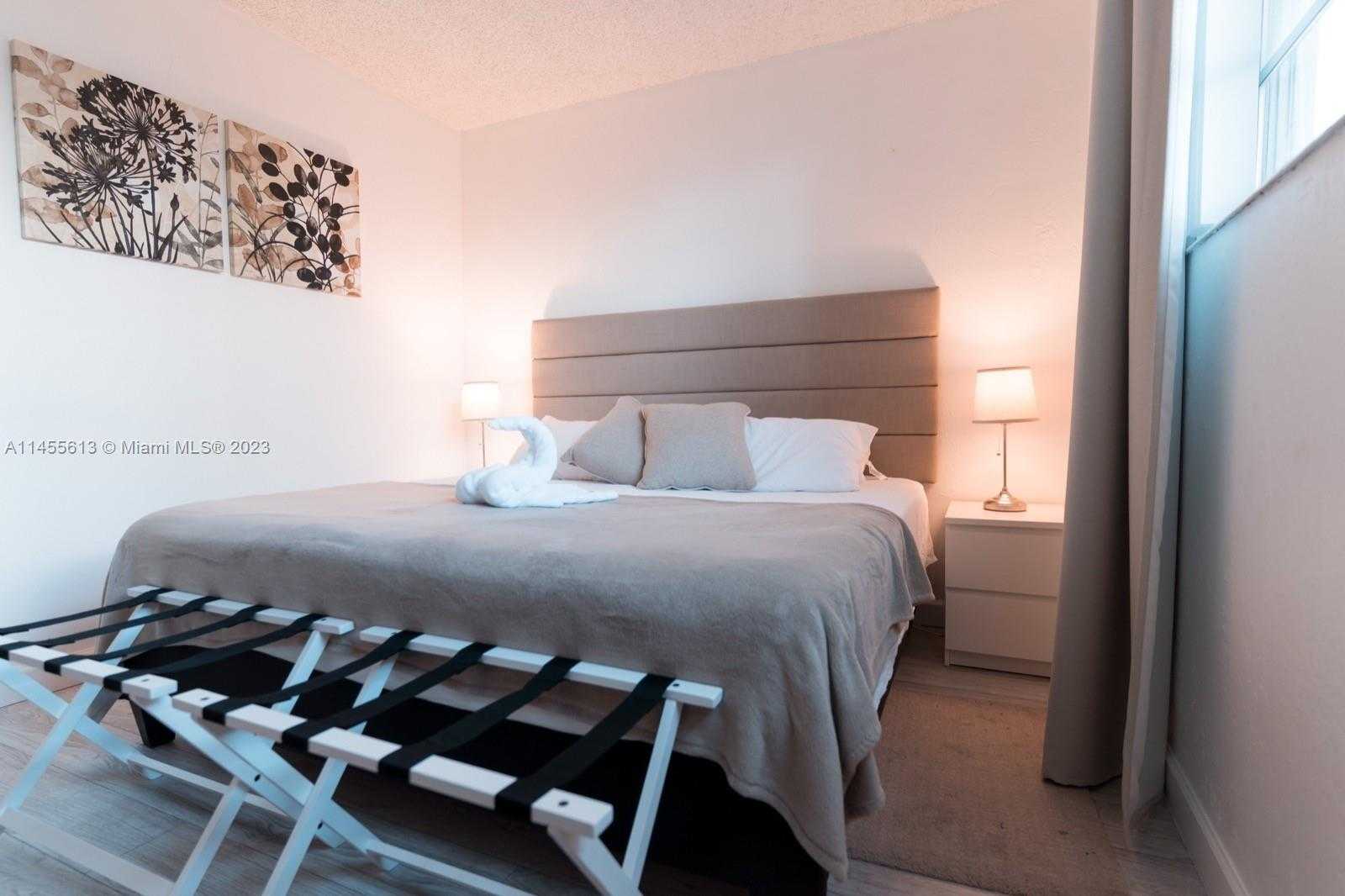 Small Image of 19370 COLLINS AVE #119, Sunny Isles Beach Number 12