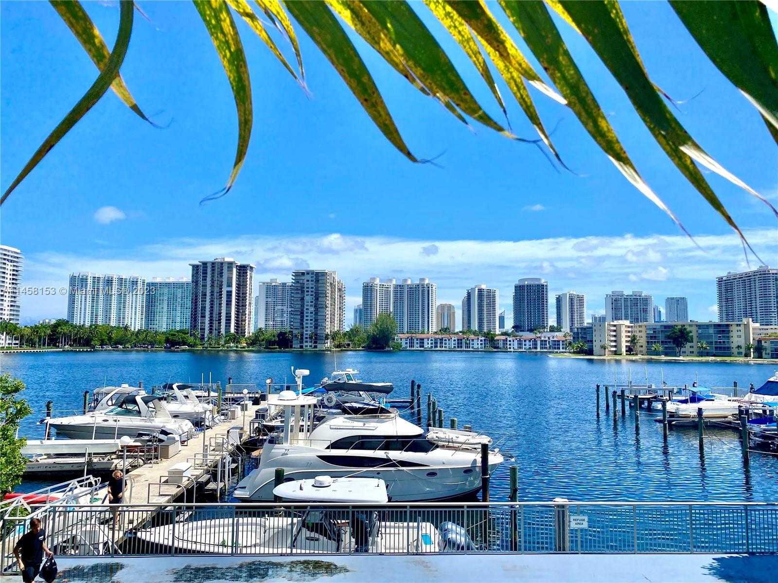 Small Image of 18081 #1003, Aventura Number 50