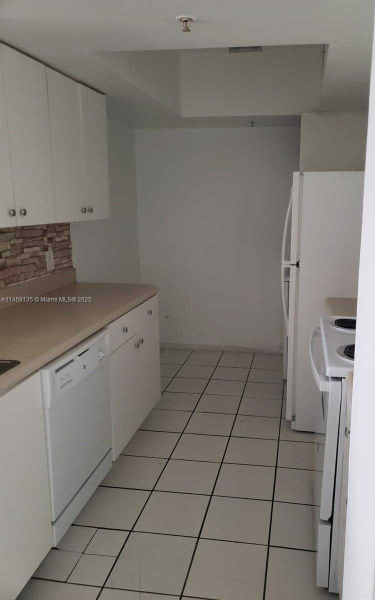 Small Image of 5077 NORTH WEST 7TH ST #903, Miami Number 38