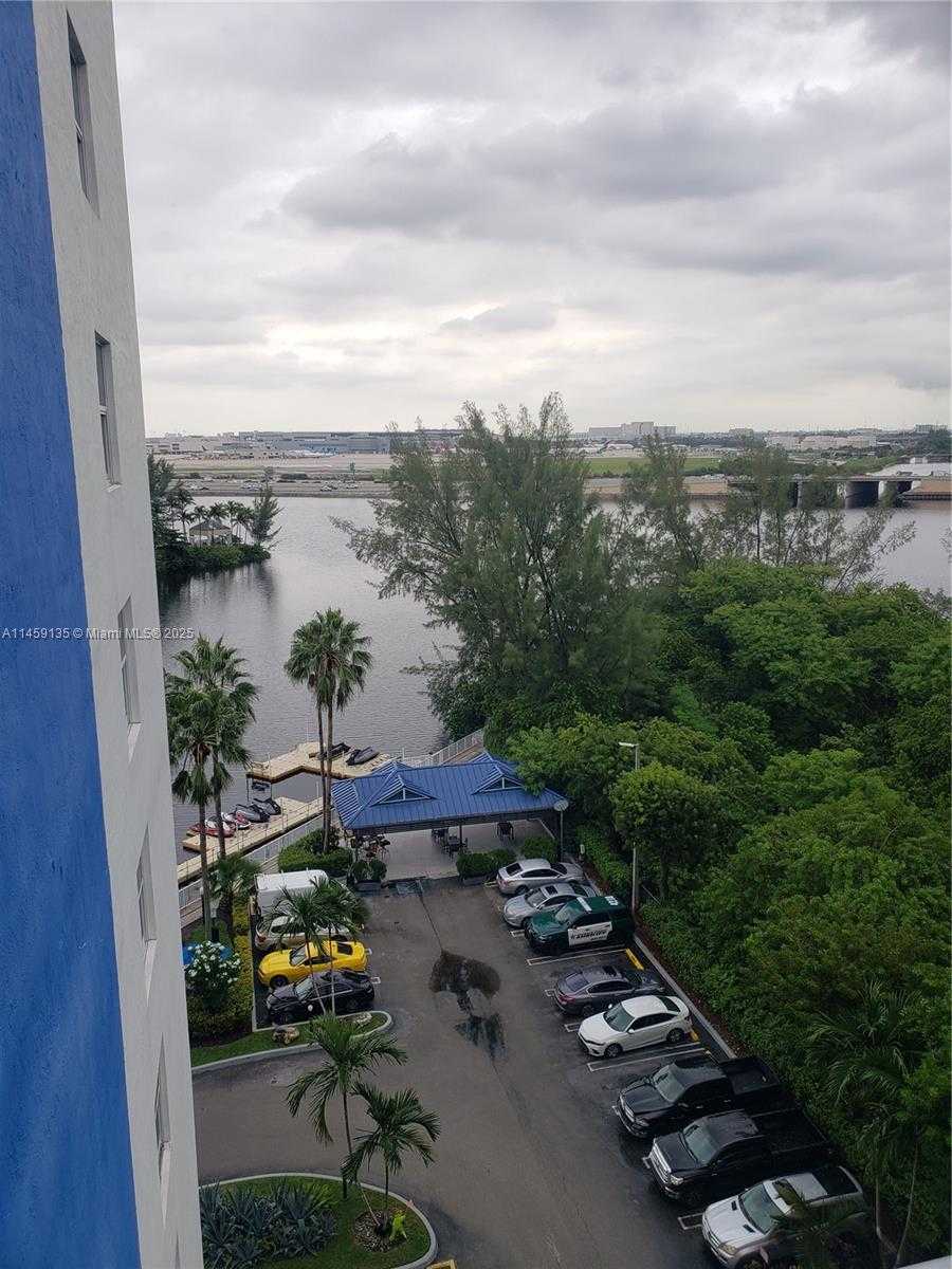 Small Image of 5077 NORTH WEST 7TH ST #903, Miami Number 49